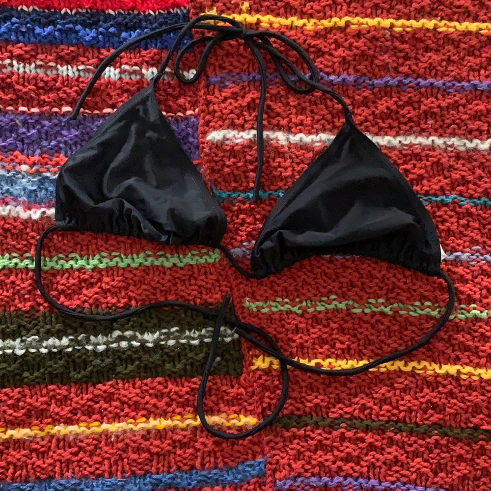 Black string Bikini top